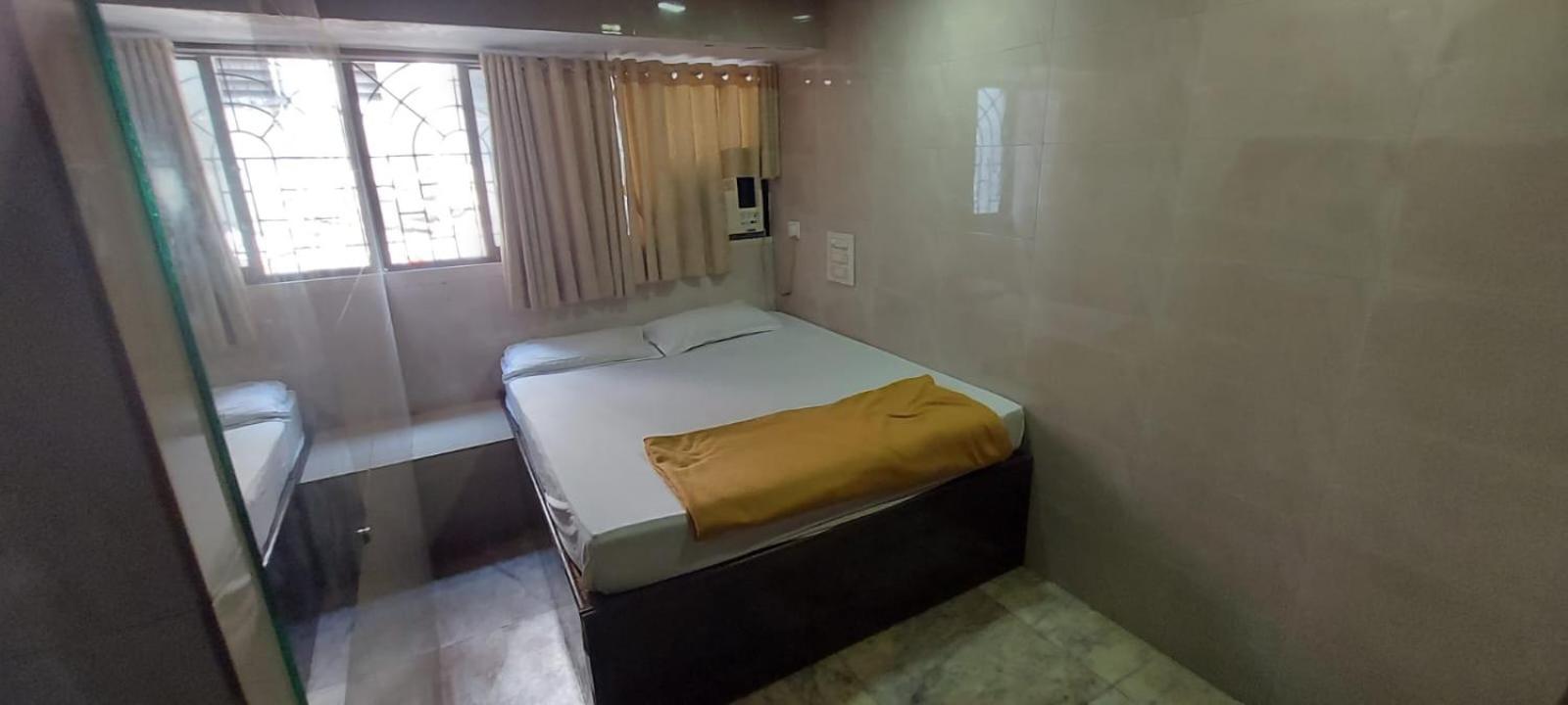 Glitz Hotels Sai Guest House - Nr Inorbit Mall Vashi Navi Mumbai Exterior foto